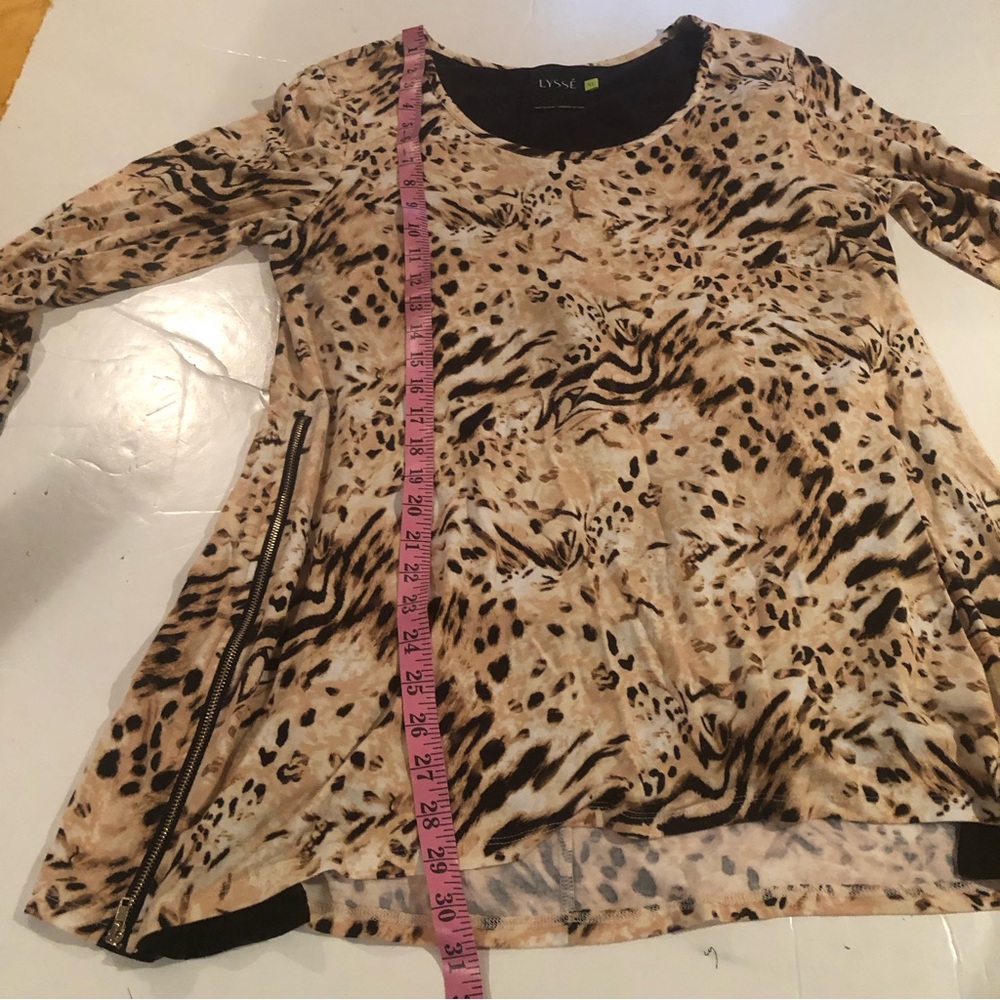 Lysse Sz XL Animal Print Tunic - Tan and Black - Picture 10 of 10